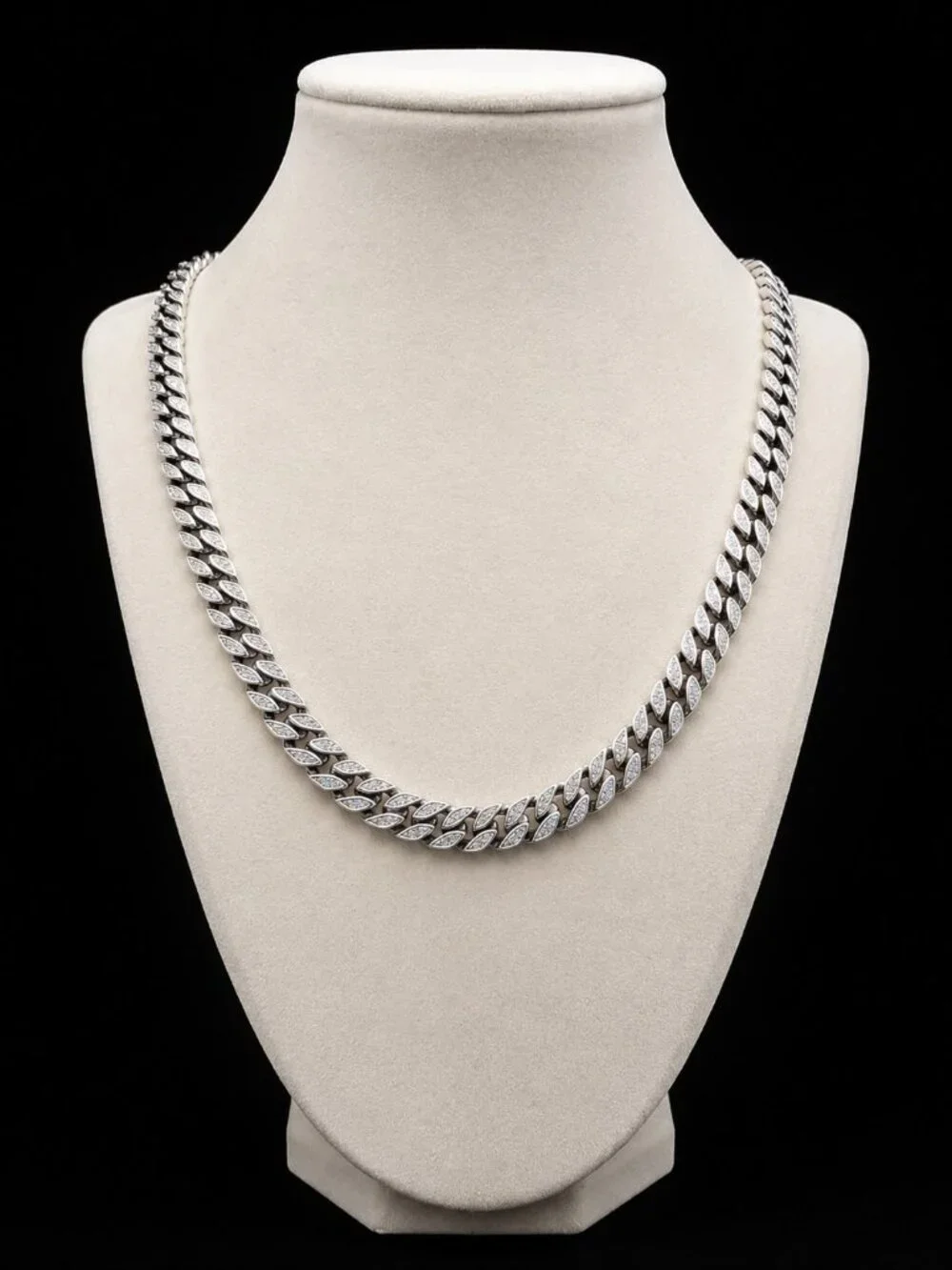 David Yurman Curb Chain Necklace w/ Pavé White Diamonds - 8mm - 22